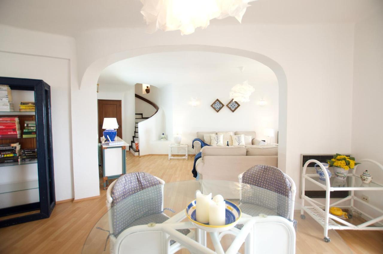 T3 Holiday Cottage Near The Beach | B111 Porches  Exteriér fotografie