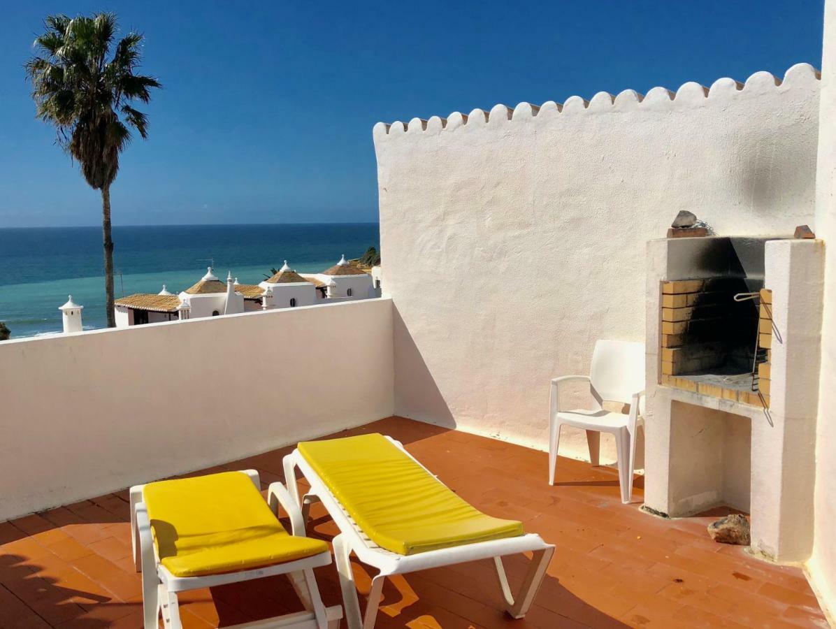 T3 Holiday Cottage Near The Beach | B111 Porches  Exteriér fotografie